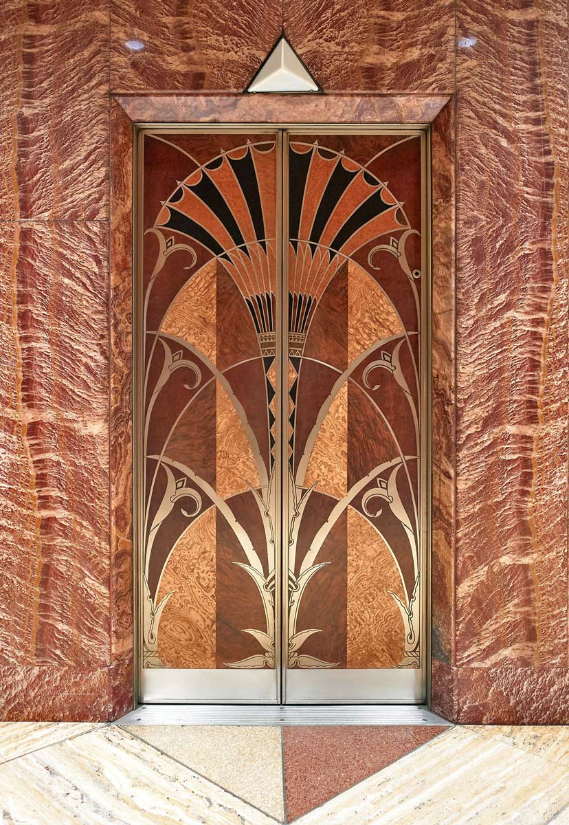 Porte d'ascenseur Art Déco du Chrysler Building de New York